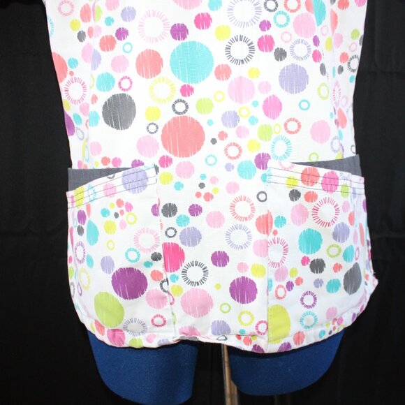 UA Scrubs Women's 4-Pocket V-Neck Scrub Top Multicolor Circles Size XS UA879 - Picture 3 of 10